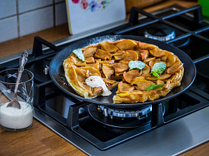 Obrátený jablkový koláč - recept